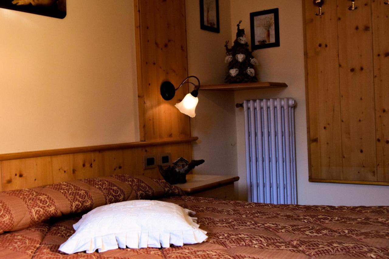 Hotel Moderno Restaurant Serina  Kültér fotó